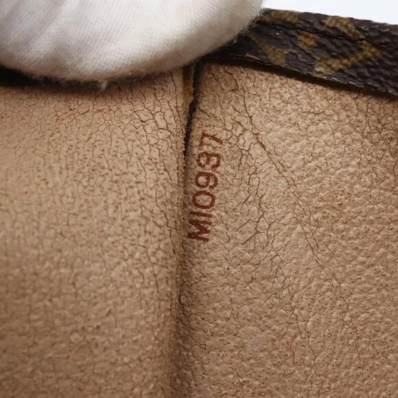 LOUIS VUITTON Monogram Sac Plat Hand Bag - Picture 11 of 16